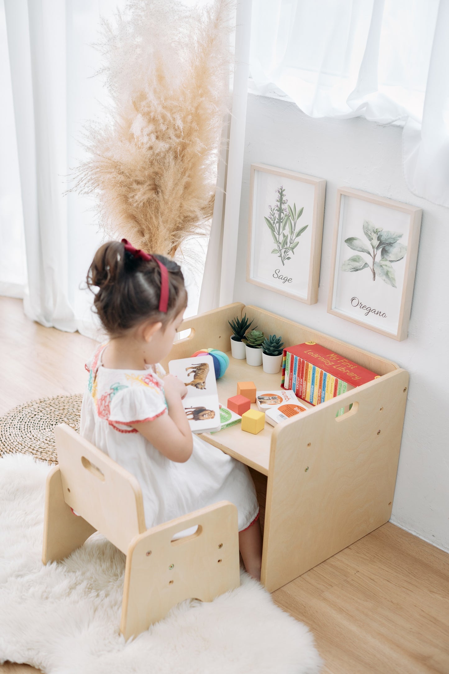 Montessori Weaning Table &Chair Set